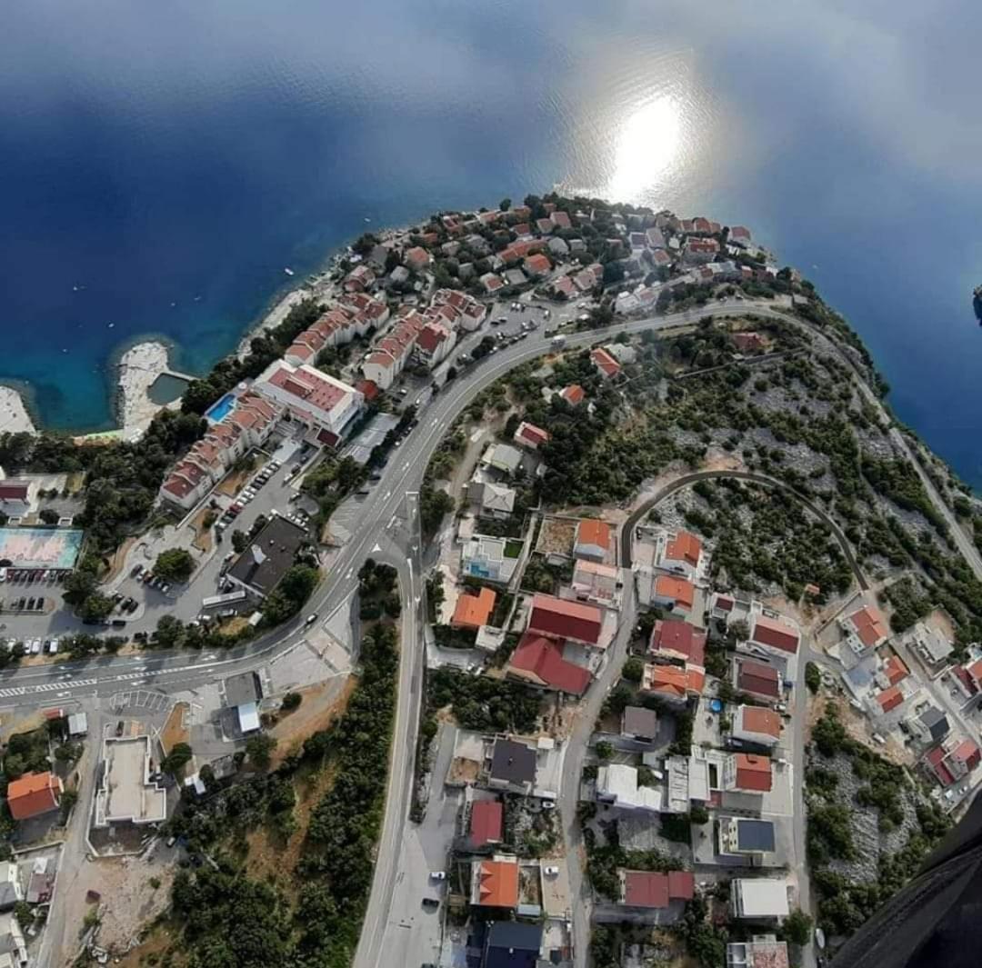 Apartment Villa Bijele Stijene Karlobag Eksteriør billede